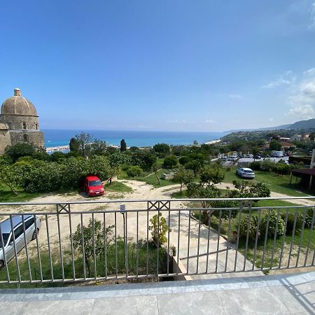 Gabriel Holidays Tropea Buitenkant foto