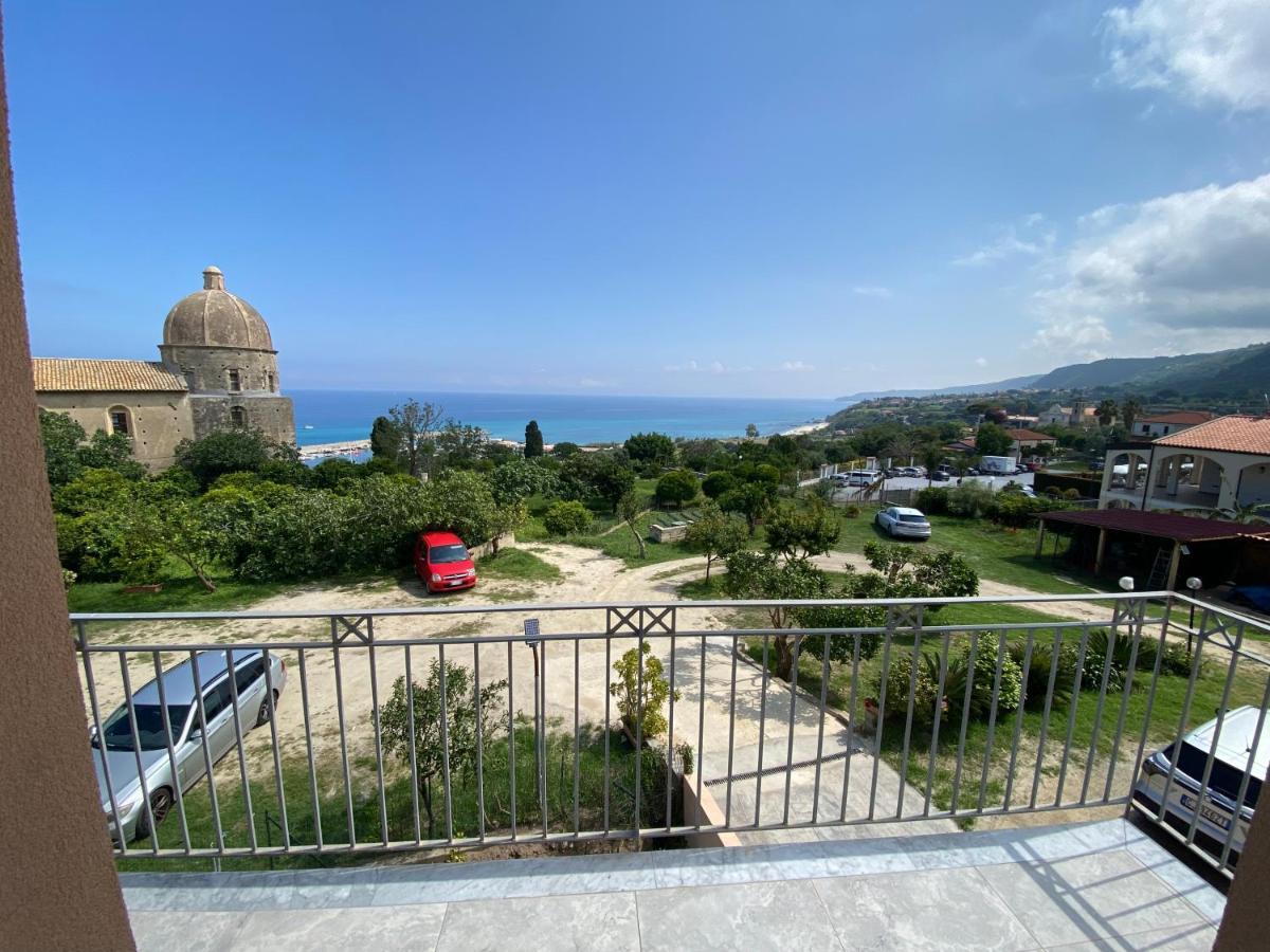 Gabriel Holidays Tropea Buitenkant foto